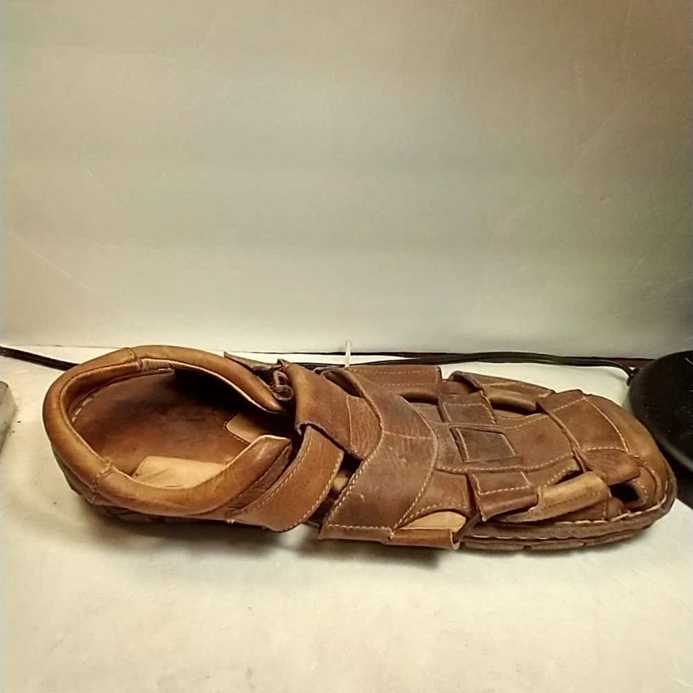 Born Cabot III Fisherman Brown Leather Closed Toe Casual Sandals Men's